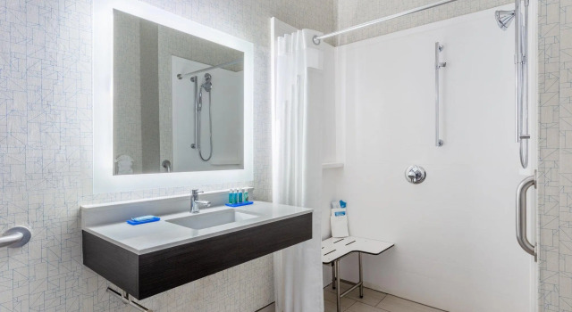 Номер Standard Holiday Inn Express Columbus - Ohio Expo Center by IHG