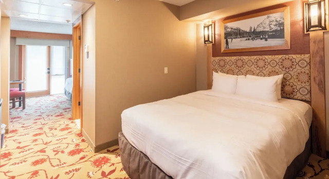 O podwyższonym standardzie pokój i balkonem Banff Ptarmigan Inn