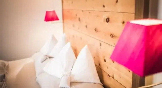 Полулюкс Hotel Enzian