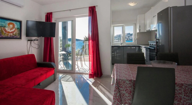 Beautiful Apartment in Rogoznica With 1 Bedrooms and Wifi