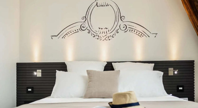 Двухместный номер Standard Мансарда Best Western Premier Hotel de la Cite Royale