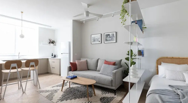 Cozy Sanctuary with a Modern Twist by Sea N Rent, Забронировать Апартаменты/квартира Тель-Авив Тель-Авивский округ, рядом с Площадь Рабина