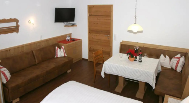 Студия Apartments Röck