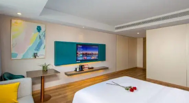 Люкс Deluxe Chaoman Hotel (Fenghuang Ancient Town Branch)