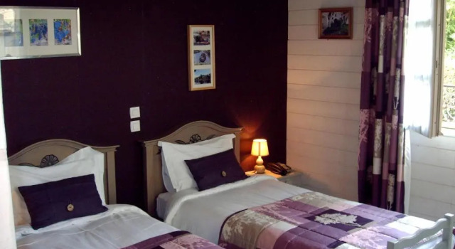 Двухместный номер Comfort Logis Hôtel Le Bussy
