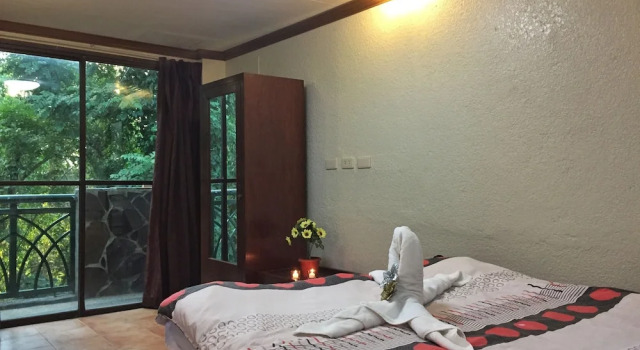 Двухместный номер Classic с балконом MC Mountain Home Apartelle