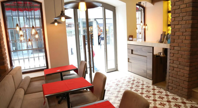 The Pera Hotel, Varaa Hotelli Hotellit Marmara-alue pysäköinnillä, Pysäköinti