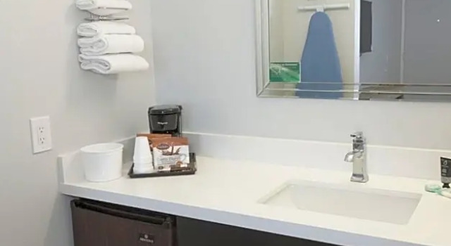Номер Deluxe The Alcala Hotel Mission Valley Seaworld