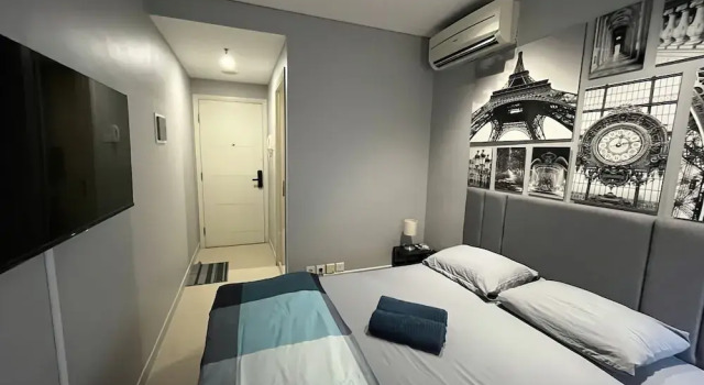 Студия Superior Salute de Madison Park Apartments
