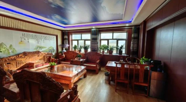 Jiashanchunshui Guesthouse, Book Hotel Hami Xinjiang