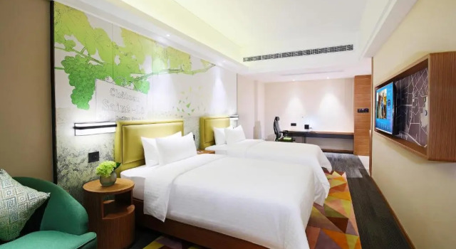 Двухместный номер Deluxe Hampton by Hilton Zhuhai Cheng Feng Plaza