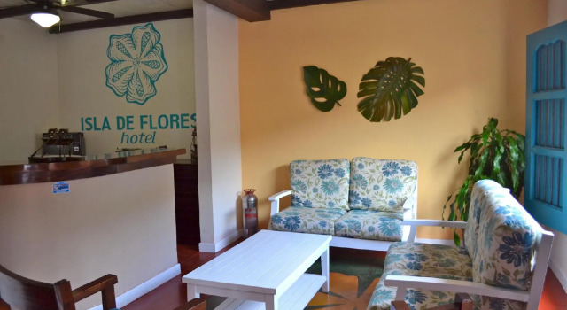 Isla de Flores Hotel