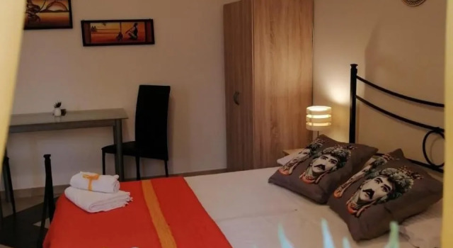 b & b Jasmine, Book Hotel Hotels in Sicily with Parking, Parking