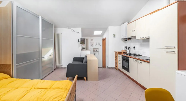 Studio flat- Vicolo Stradellaccio, Забронировать Апартаменты/квартира Болонья провинция Болонья, рядом с Башня Гарисенда