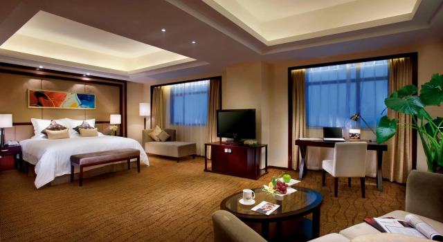 Номер Executive Zhengzhou Yuehai Hotel