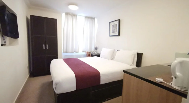 Двухместный номер Economy Цокольный этаж The Royale Chulan Hyde Park Hotel