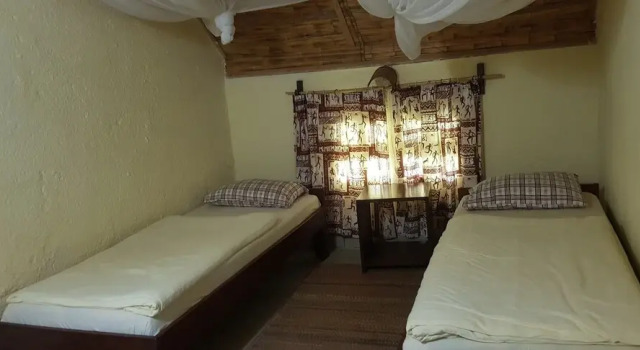 Meru Mbega Lodge, Book Hotel Usa River Arusha National Park