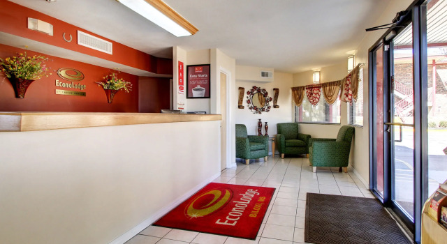 Twin Star Lodge