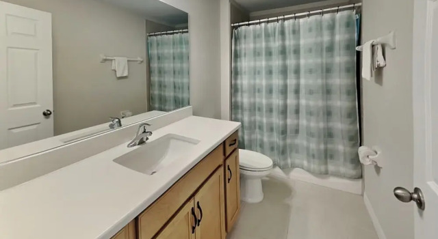 Коттедж Sea Breeze Lake Villa B by Distinctive Beach Rentals