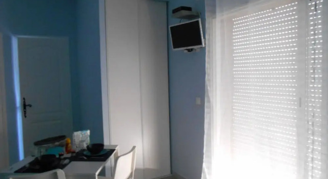 B&B Lulu, Rezervasyon Bed and Breakfast Luberon Regional Park Marsilya