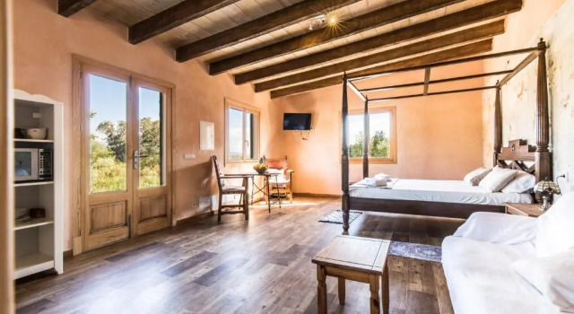 Бунгало Finca Agroturismo Sa Cova den Borino