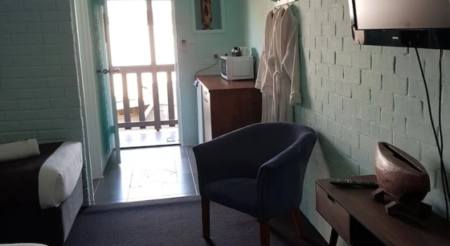 Трёхместный номер Standard с балконом Lancelin Sands Hotel