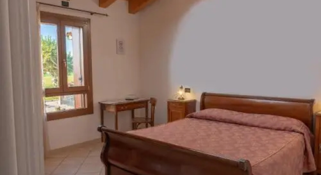 Agriturismo Paradiso, Забронировать Отель Сарего 