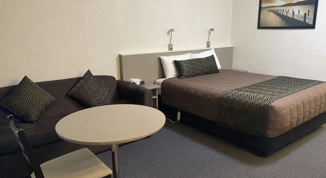 Номер Executive Sapphire City Motor Inn
