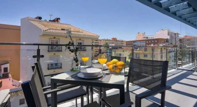 Апартаменты Superior Sur Suites La Dorada, centricos soleados a pocos metros de la Playa y con Parking Opcional