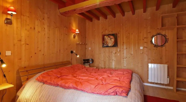 Maison indépendante avec spa nordique, piscine partagée et jardin - FR-1-497-116, Забронировать Отель СПА-отели Orne, SPA-услуги