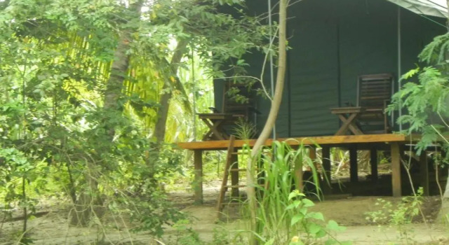 Тент Makulu Safari Camping