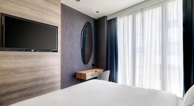 Двухместный номер Design Star с частичным видом на море NYX Hotel Limassol