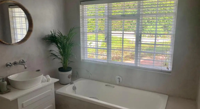 Люкс Beluga of Constantia Guest House