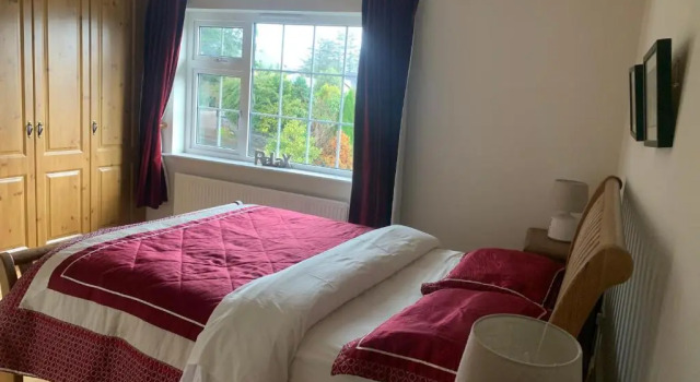 The White House B & B, Rezervasyon Otel Kenmare 