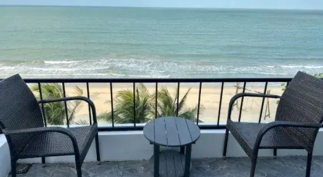 Семейный люкс Дуплекс с видом на море Hotel Villa AoKhanom Beachfront