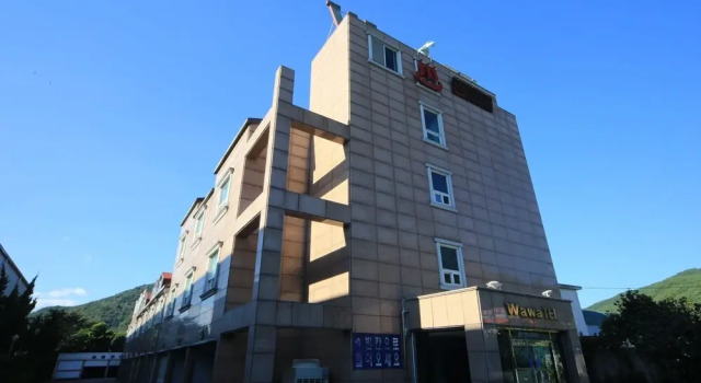 Goseong Wawatel, Забронировать Отель Отели Сачхон с парковкой, Парковка
