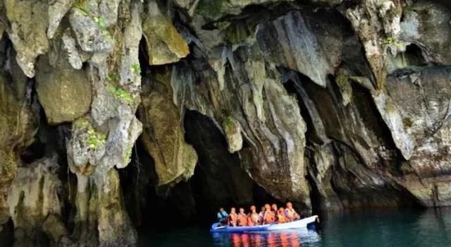 3-Star Mystery Deal Puerto Princesa, Palawan A, Book Hotel Hotels in Arrecife Island with Parking, Parking
