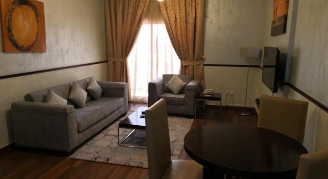 Boulevard City Suites Hotel Apartments, Забронировать Апартаменты/квартира Отели Аль-Кусейс с парковкой, Парковка