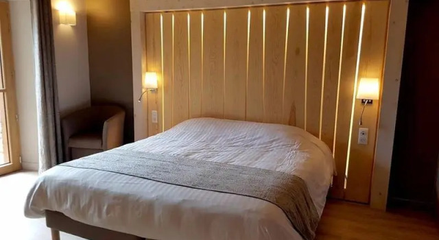Logis Hotel De La Poste - Tence