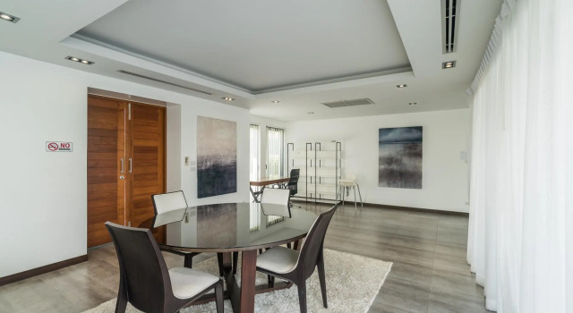 Diamond 273 - Modern 4 bedroom private pool in Bangtao