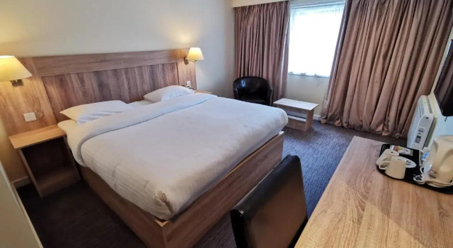 Номер Deluxe Chichester Park Hotel