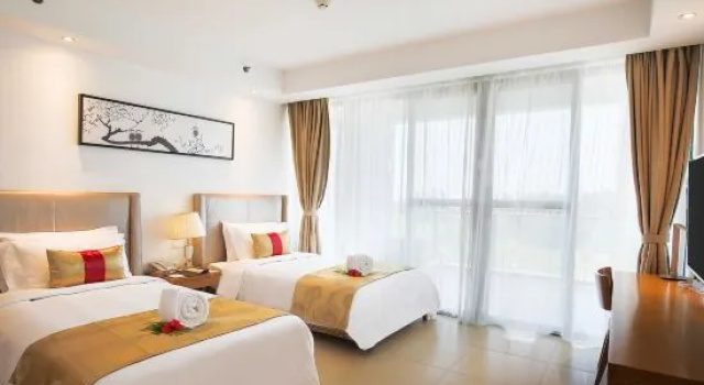 Люкс с 3 комнатами с балконом и с видом на море Sanya Fuhaitang Holiday Hotel