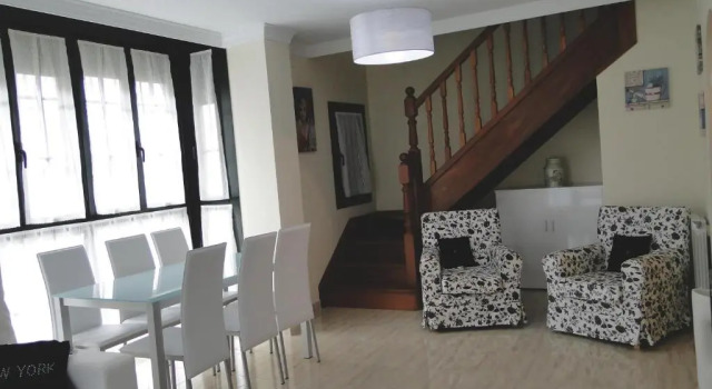 Апартаменты с 3 комнатами Apartamentos El Pinedo