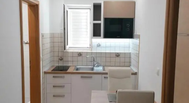 Студия с балконом Apartments Ljubica