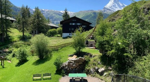 Апартаменты с 3 комнатами Apartments Zermatt Paradies