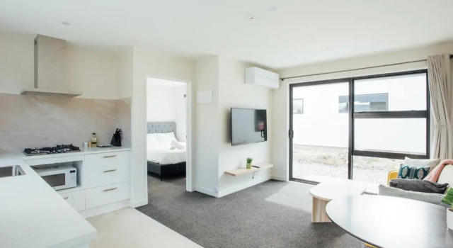 Апартаменты Bluebird Apartment