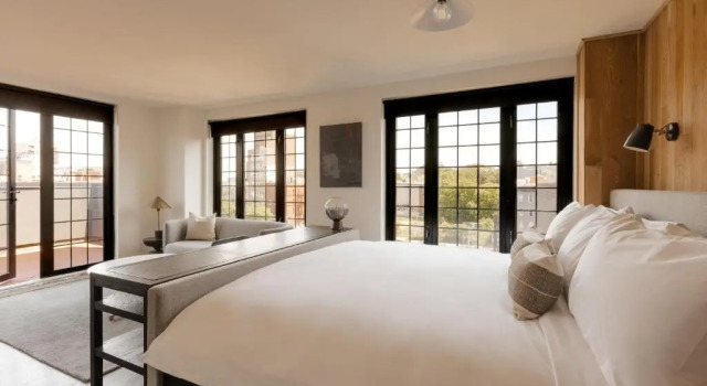 Номер Standard с балконом Gowanus Inn & Yard, An Ascend Hotel Collection Member