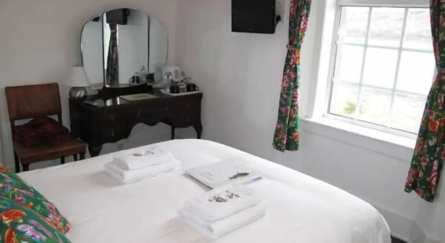 Alba B&B, Prenota Bed & breakfast Hotel a Scozia con parcheggio, Parcheggio