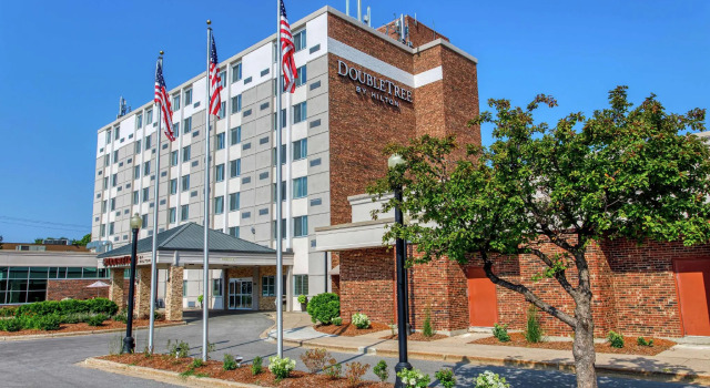 Номер Standard DoubleTree by Hilton Neenah