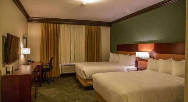 Номер Deluxe Chateau Nova Peace River